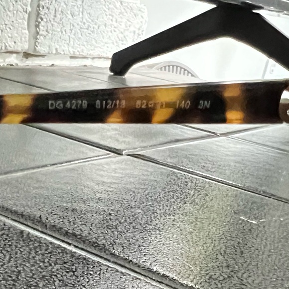 🧨SALE Dolce & Gabbana Sunglasses - Picture 4 of 6